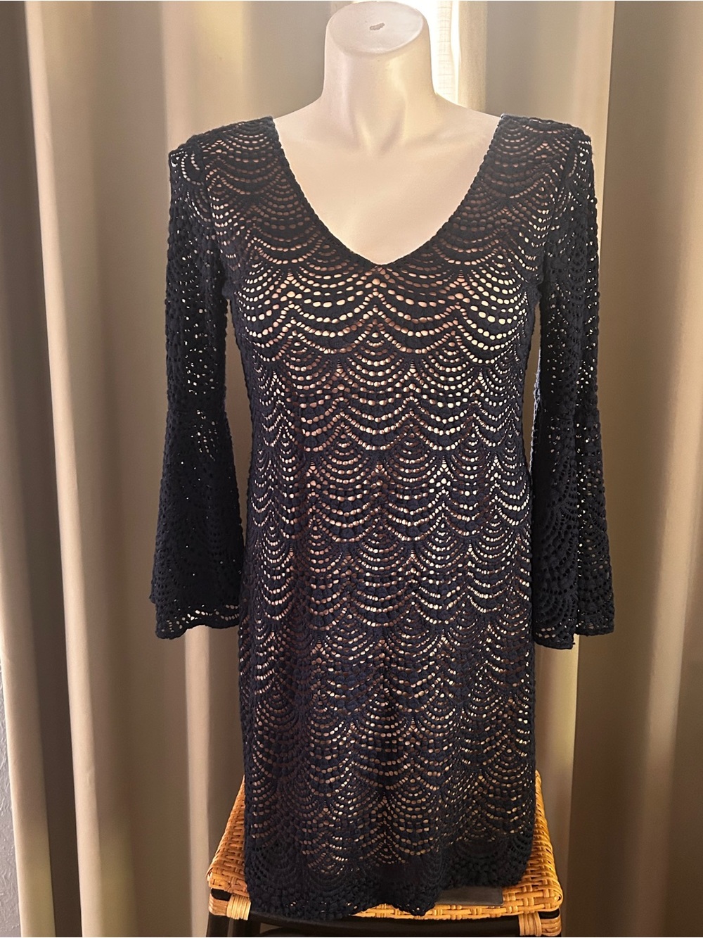 Lilly Pulitzer Navy Blue Crochet V-Neck Dress Size M